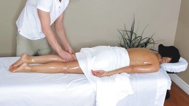 Asian Girl Cheats on Boyfriend at Massage