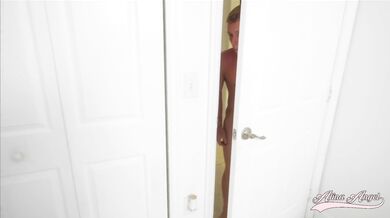 Horny Step Mom Alina Angel with her Stepson زوجة الاب المنحرفه الينا انجل تتنايج مع ابن زوجها