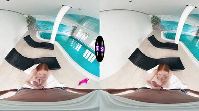 TmwVRnet - Holly Molly - Seducing a cute stranger