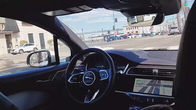 Can we FUCK in the Driverless TAXI