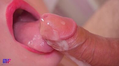 Blowjob close-up in red lipstick Huge cumshot