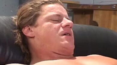 Samantha South is a hot tattooed brunette looking for cock