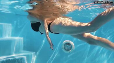 Nata Ocean very hot babe pleasing to watch