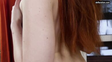 Stunning virgin girl from Russian orgasming first time