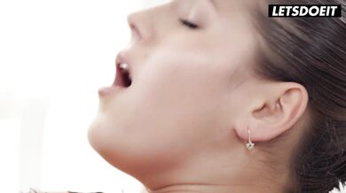 Sexy Babe Serina Gomez Gets Her Asshole Licked Passionately - WHITEBOXXX