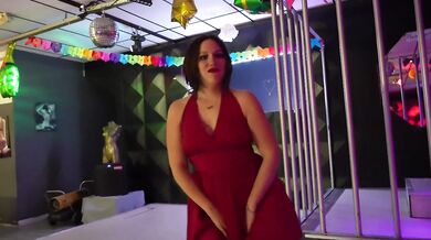 Lily, 32 Years Old, Medical Secretary In Montpellier! - Lily Porn