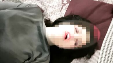 Fuck and orgasm for Siria with cumshot on her stomach