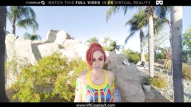 Daisy Fuentes As The Famous URBOSA Needs To A Hot Warm Up Before A Fight, You Should Help Her - Daisy Gold