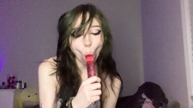dumb emo spits n explores new gummy worm double dildo