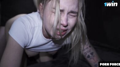 AIRTIGHT - They Stuffed Her Like A Turkey ´´