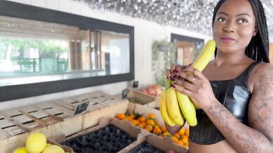 Horny, 22 Years Old, A Gift To Discover