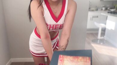 POV Nerd Cums on Korean Cheerleader's Braces for Doing Her Homework - Elle Lee