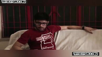 Bengali aunty enjoying fucking in bedroom - Wowmoy