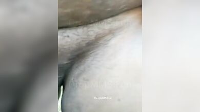 Tamil Labour Aunty Ki Chudai Kiya Lund Chusaake Jungel Mai