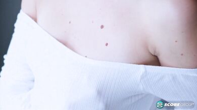 18 Year Old Mac Kenzie Grew Out Her Pussy Hair - Mackenzie Mace