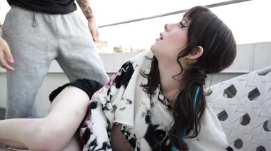 Petite Emo Slut Knocked On the Wrong Door.. Lost T-girl Gets Fucked Silly