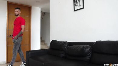 I FUCK MY BOYFRIEND'S BEST FRIEND AND HE FINDS OUT ABOUT US