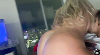 fat booty cougar babysits lil d pt 2