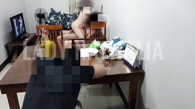 Pinay misis nakipagbsex sa katrabaho ng asawa habang ang kanyang asawa !