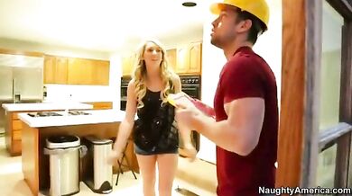 Neighbor Lilly Banks Fucking In The Couch With Her Skinny - Johnny Castle