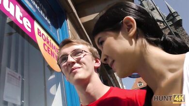 Nerdy Cuckold Watches Girlfriend Fucked By Muscular Stranger