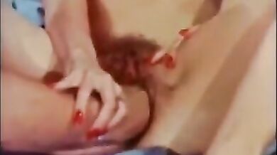 Good Ole Fashion Vintage Fisting (Isis Taylor)