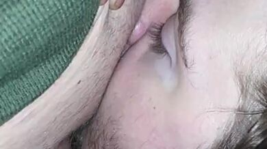 Listen to me orgasm as My boyfriend eats my pussy until I cum
