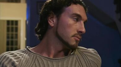 Femme De Mon Pote (2005) - Ellen Saint