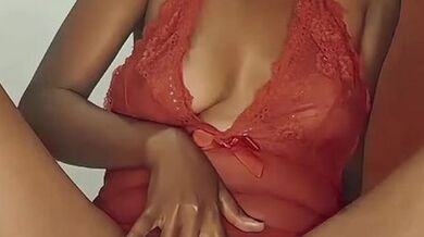 Super Hot Nairobi Ebony masked pissing on floor