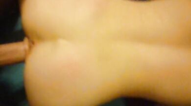 Striptease ends in creampie