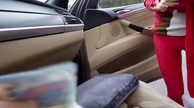 Public Agent Xmas Fun: Matty Mila Perez Gives Blowjob To Big Cock In Pov Scene (Martin Gun)