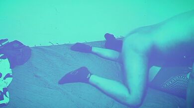 me tiro a esta travesti que estaba esquisita me le hice duro