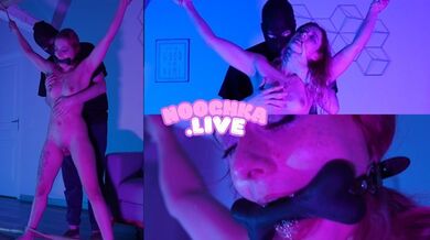 BONDAGE BDSM - Petite Alt française gicle attachée par son Dom