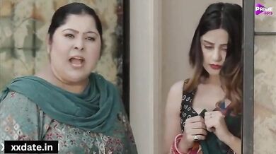 Indian Hot Bhabhi Sex Video In Hindi Voice, Indian Hot Girl Was Alone Her Bedroom And Enjoyed Sex Moment With Her Stepbrother_1_