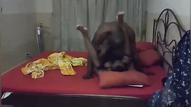 Couple Novelas sucks each other