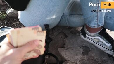 Sexo por dinero le hago un SQUIRT a una DESCONOCIDA y ella me hace tener 2 venidas