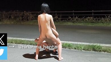 【野外露出】お互い全裸で開放的に！夜のほうが大胆になれて気持ちいい