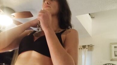 Ex Dancing & Doing What Shes Best At