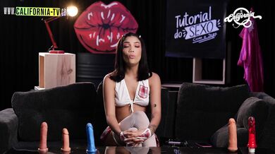 BRAZIL'S MOST DESIRED JAPA REVEALS THAT SHE LOVES BEING A SUBMISSIVE!