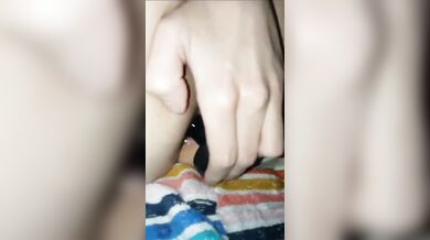 18yo virgin tries to fit vibrating butt plug in but struggles