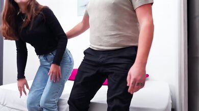 Emma, 21 Years Old, From Paris!