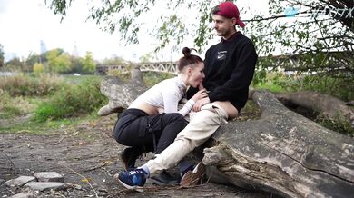 Public Sex Vlog: Deepthroat & unexpected pussy creampie