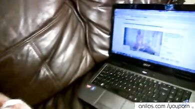 Housewife cums to women online