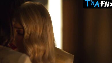 Laura Prats Lesbian Scene in High Seas