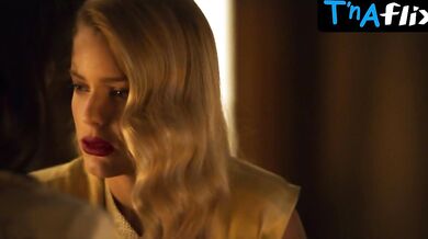 Laura Prats Lesbian Scene in High Seas