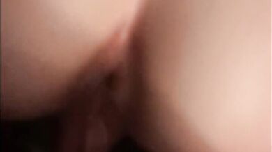 GORGEOUS Young pussy, Amazing Body. Real Female Orgasms She Rubs Her Clit While He Cums All Over Her