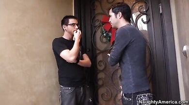 Nicole Aniston Fucking In The Floor With Her Tits