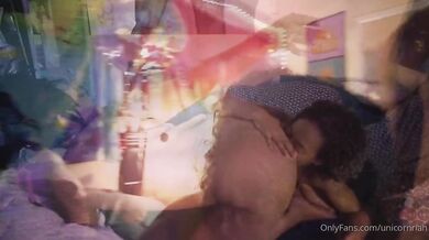 Unicornriah & Friend Hot Threesome