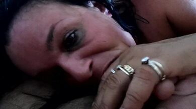 horney gilf loving fingers up the pussy. and sloppy blowjob