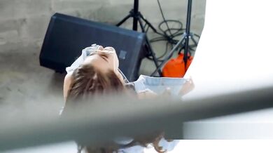 Dude spying amateur model shooting